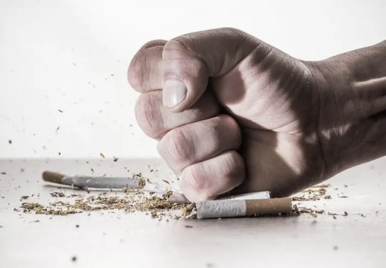 Jak pomóc palaczowi rzucić palenie: sprawdzone metody i wsparcie