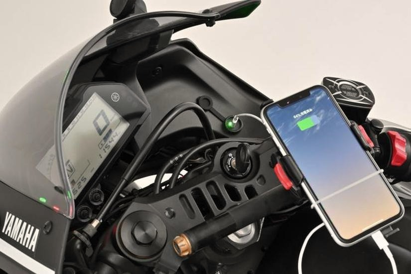Jakie gniazdo zapalniczki do motocykla wybrać? 12 V, USB czy USB-C