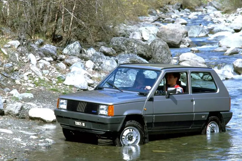 Wymiana bezpiecznika Fiat Panda